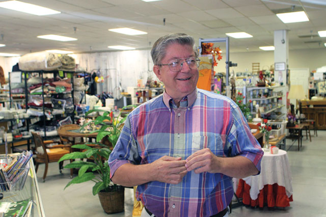 Good deeds ... in plain sight!: Local church members volunteer at Hidden Treasures